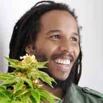 Ziggy Marley skäller ut Singapores regering för beslutet att hänga en man för två pund gräs